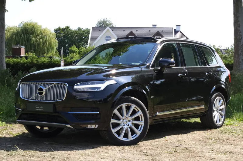 Volvo XC90 (2017)