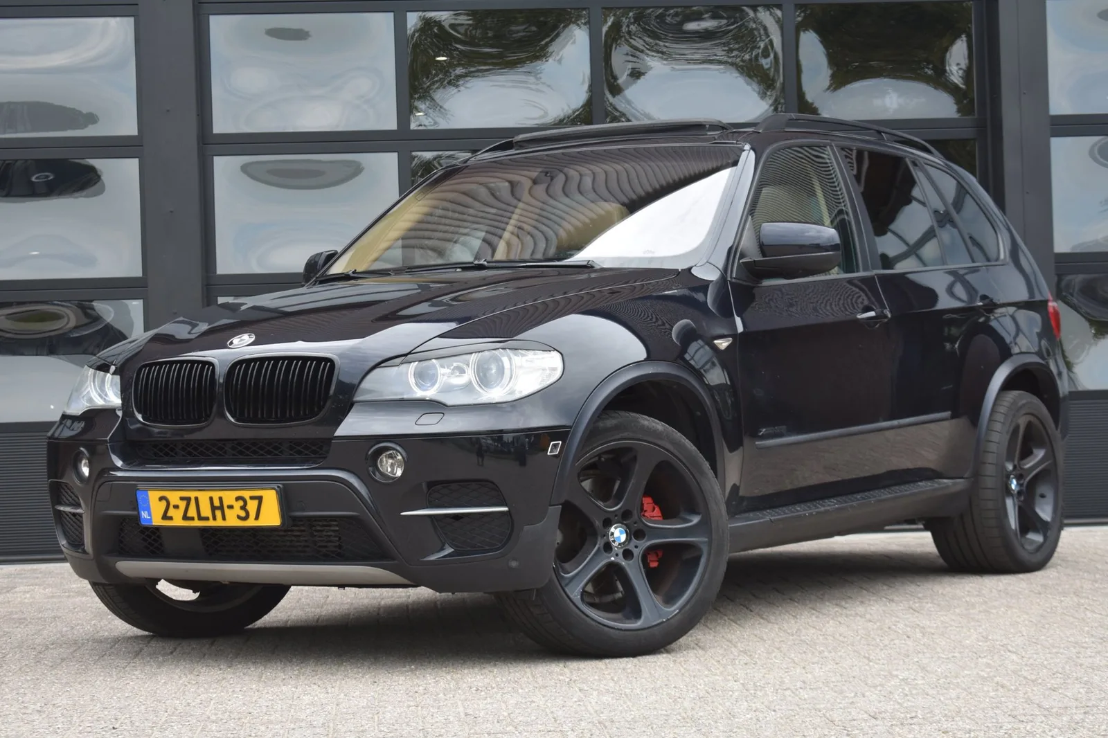 BMW X5 (2011) — foto 1