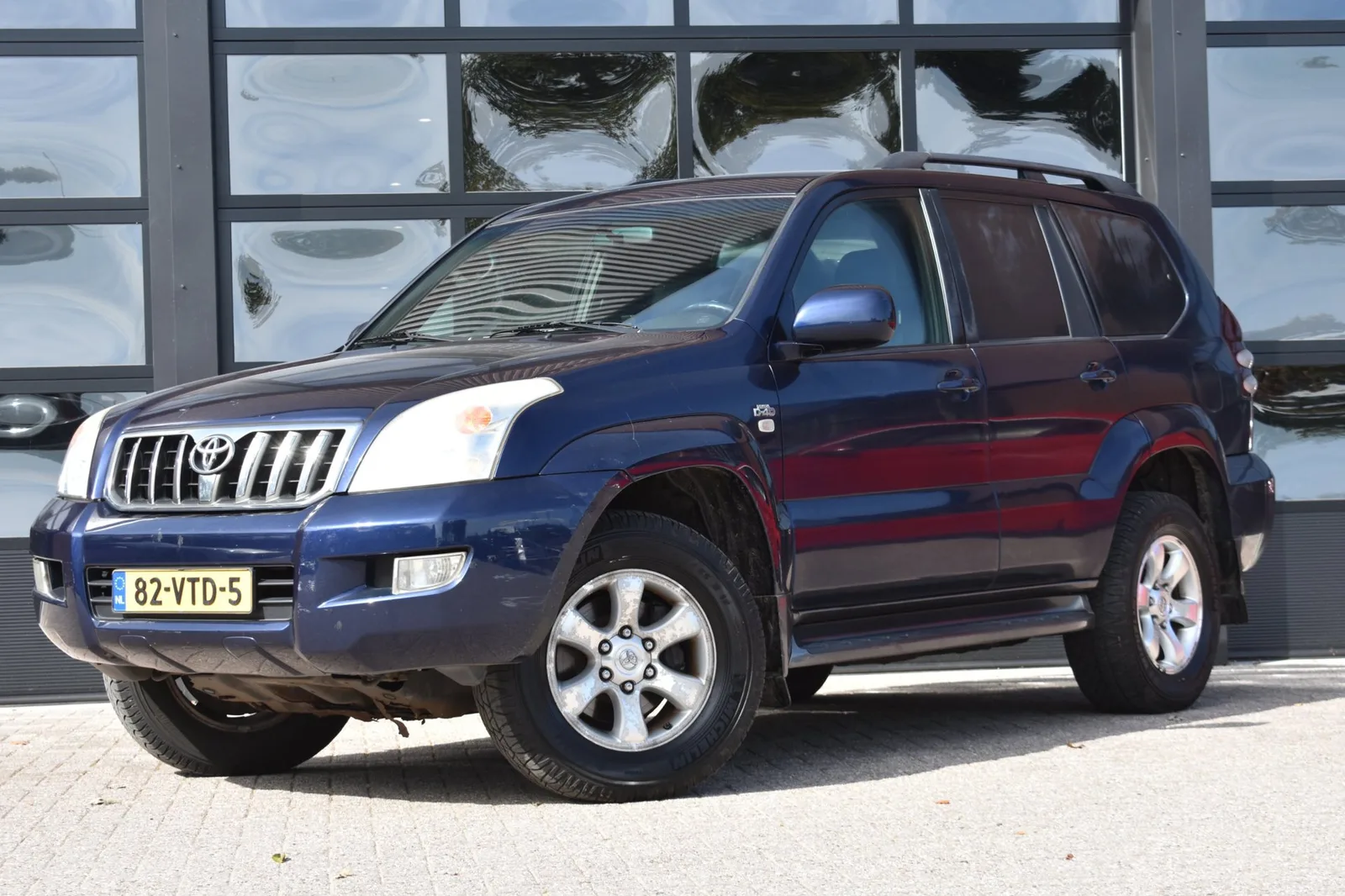 Toyota Land Cruiser (2008) — foto 1