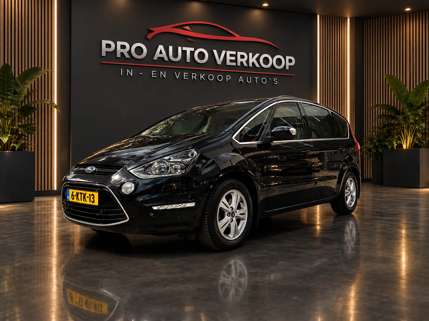 Ford S-Max (2013) — foto 1