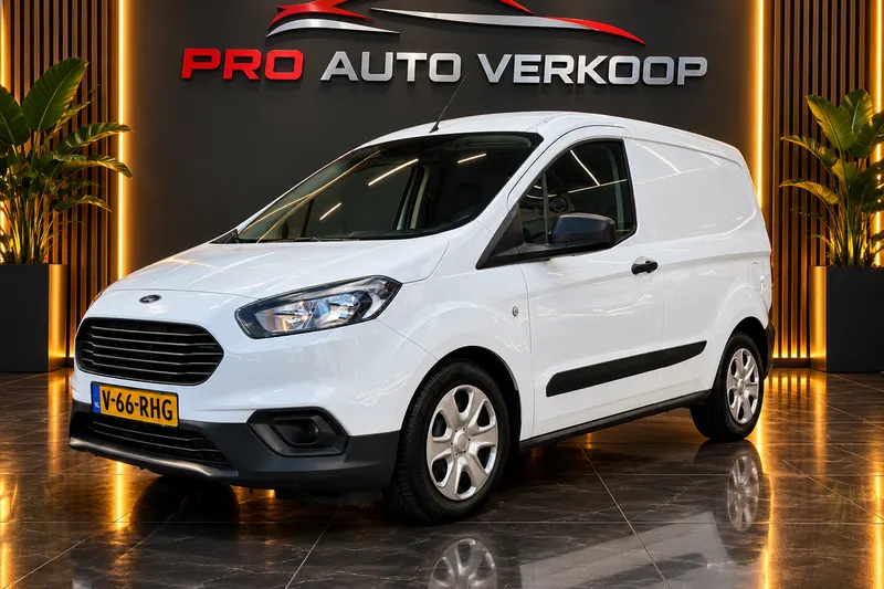Ford Transit Courier (2023)