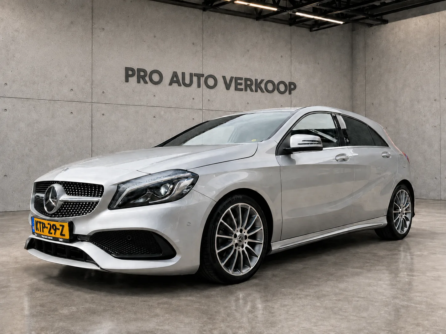 Mercedes-Benz A-Klasse (2018) — foto 1