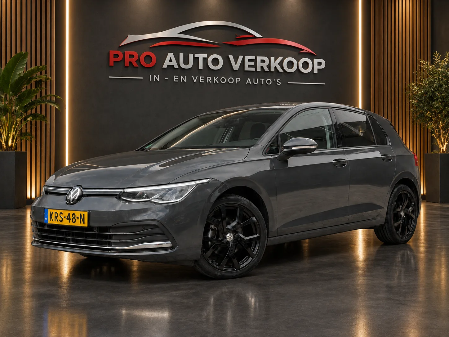 Volkswagen Golf (2024) — foto 1