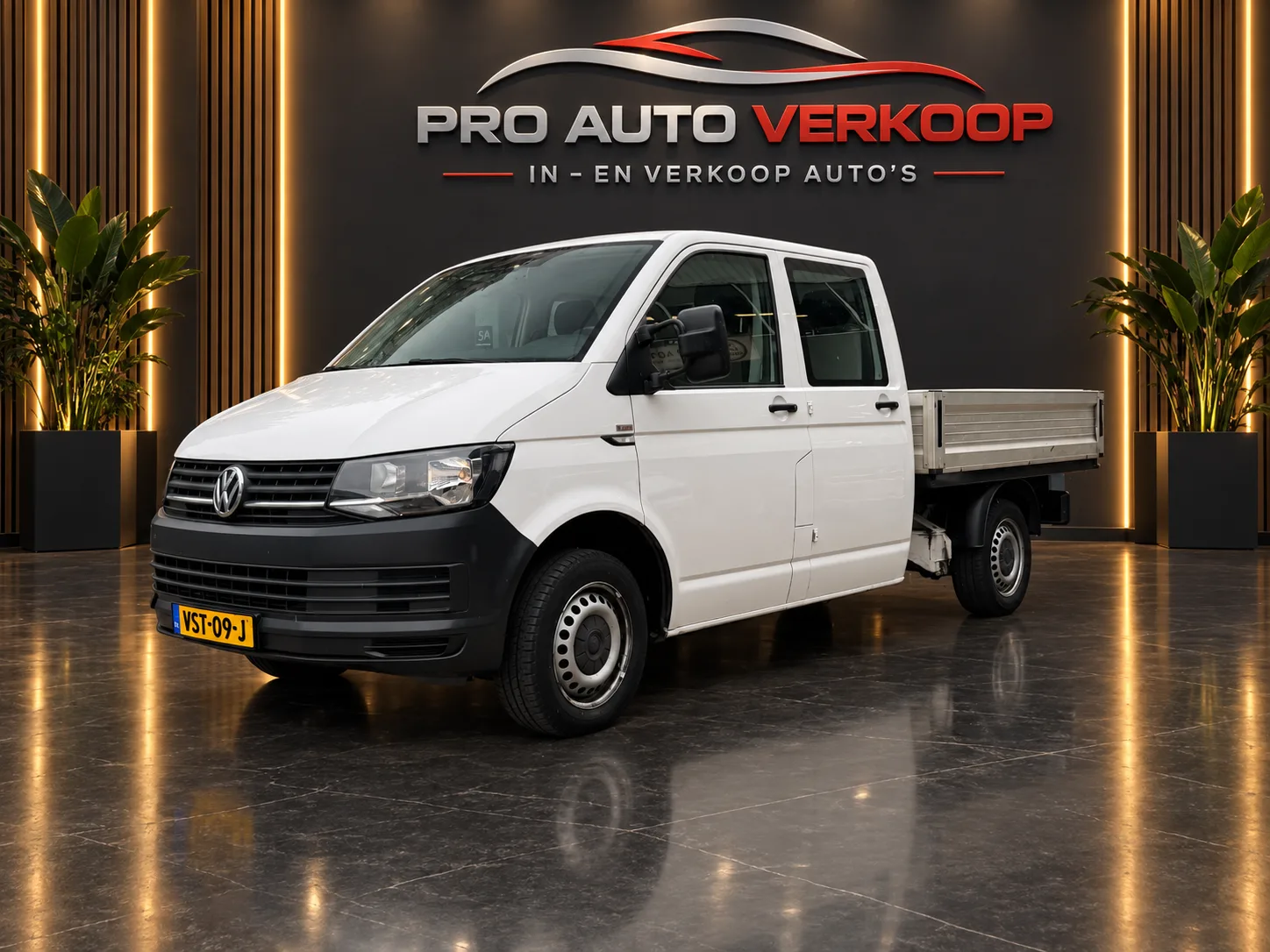 Volkswagen Transporter (2018) — foto 1