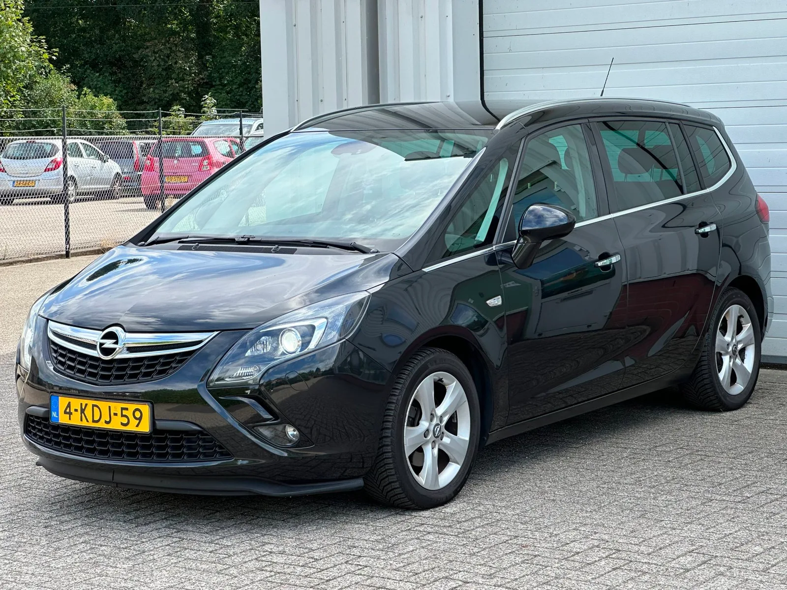 Opel Zafira (2013) — foto 1
