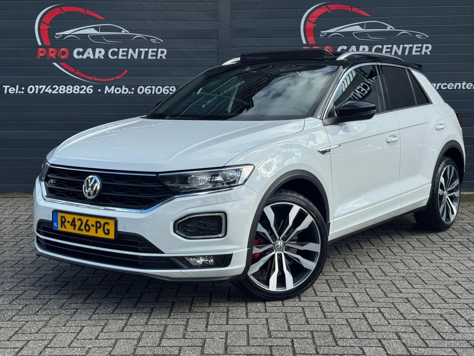 Volkswagen T-Roc (2018) — foto 1