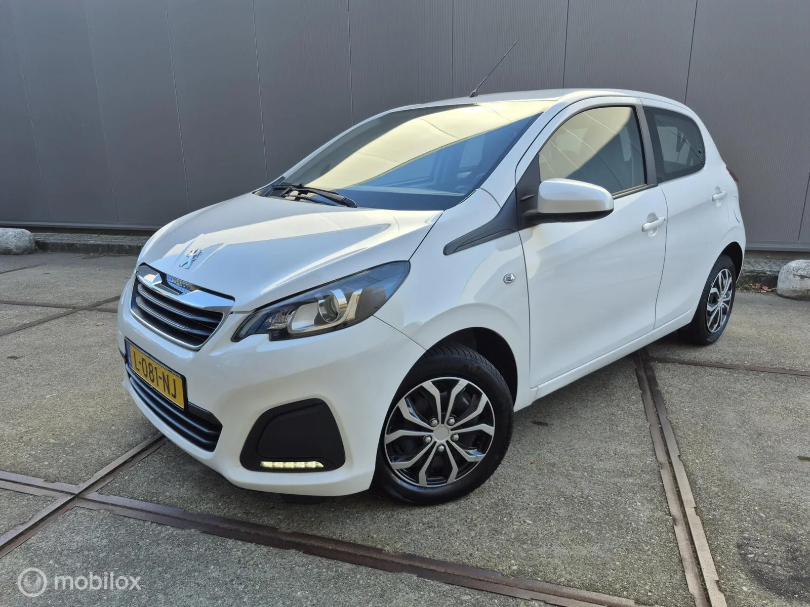 Peugeot 108 (2021) — foto 1