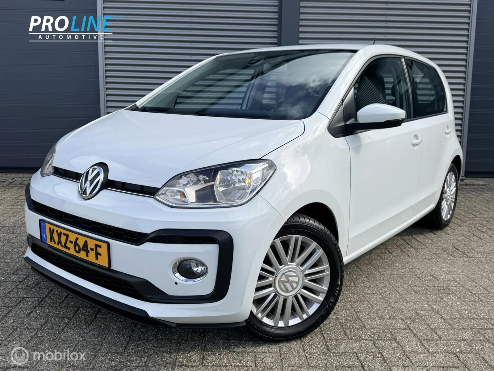Volkswagen Up! (2017) — foto 1