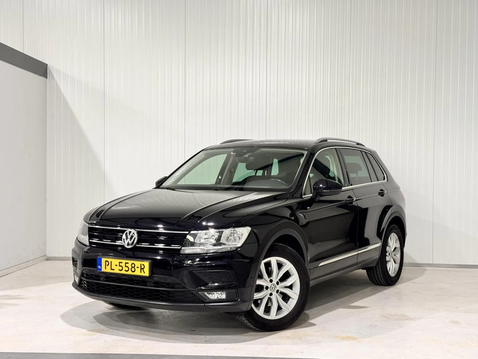 Volkswagen Tiguan (2017) — foto 1
