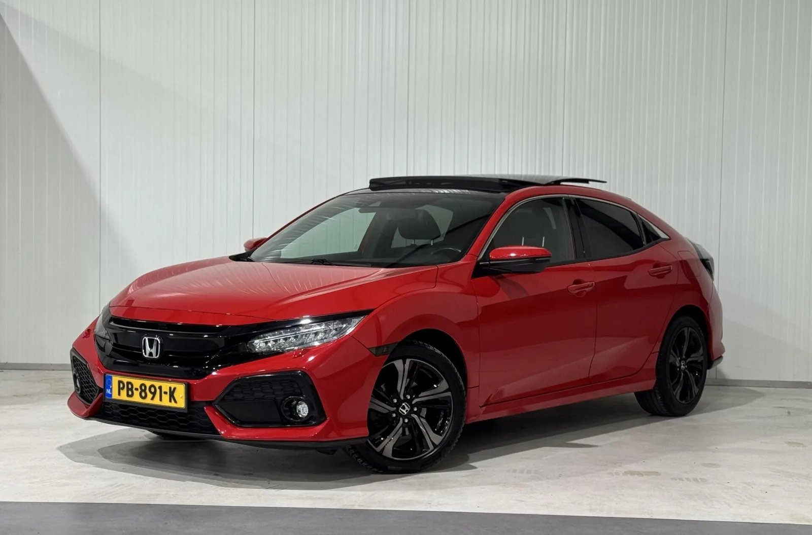 Honda Civic (2017) — foto 1