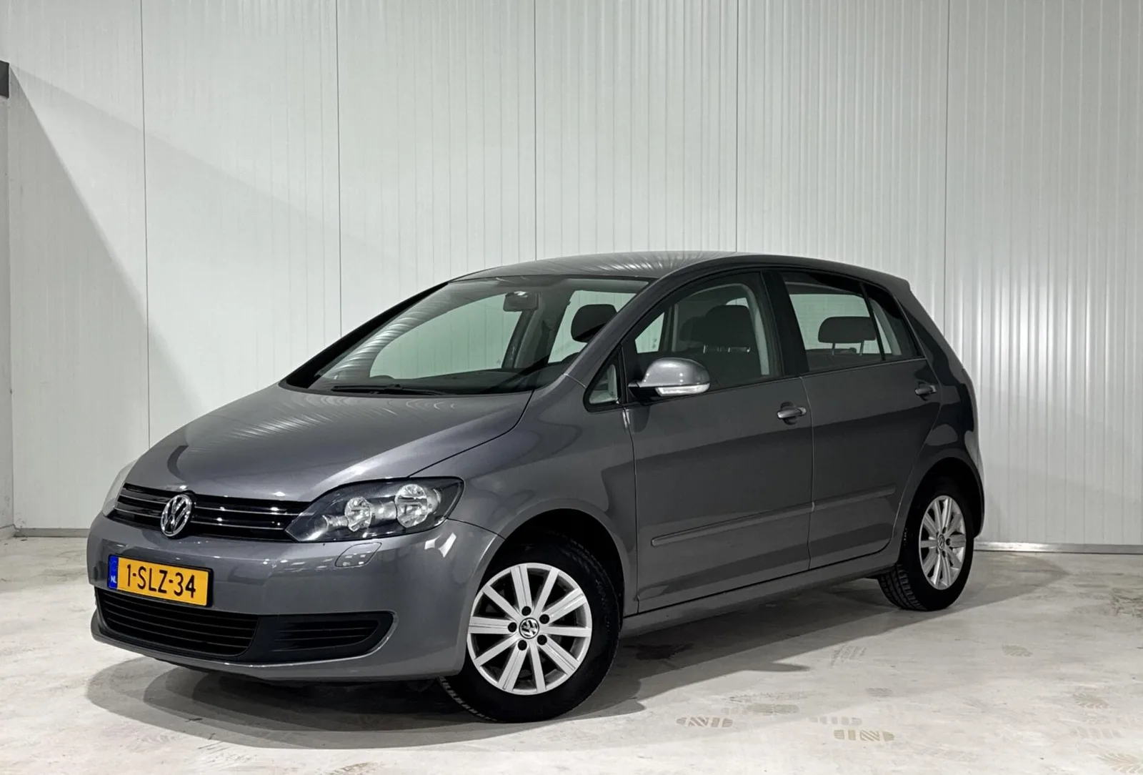 Volkswagen Golf Plus (2013) — foto 1