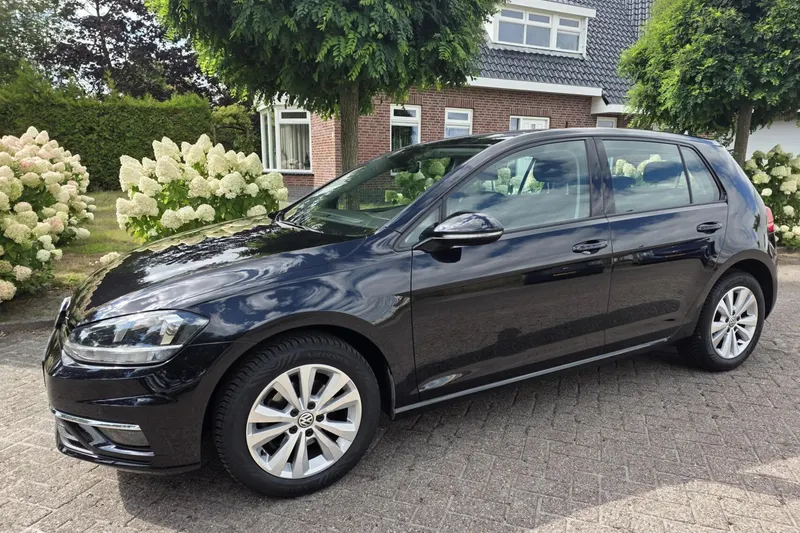 Volkswagen Golf (2017)