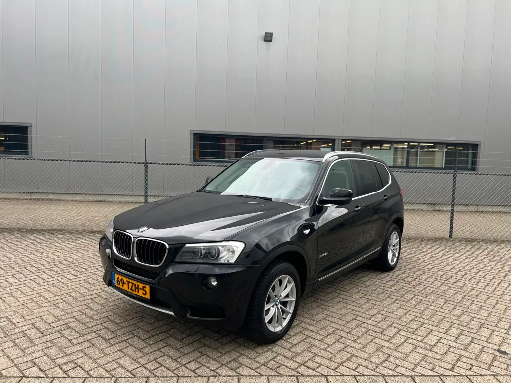 BMW X3 (2012) — foto 1