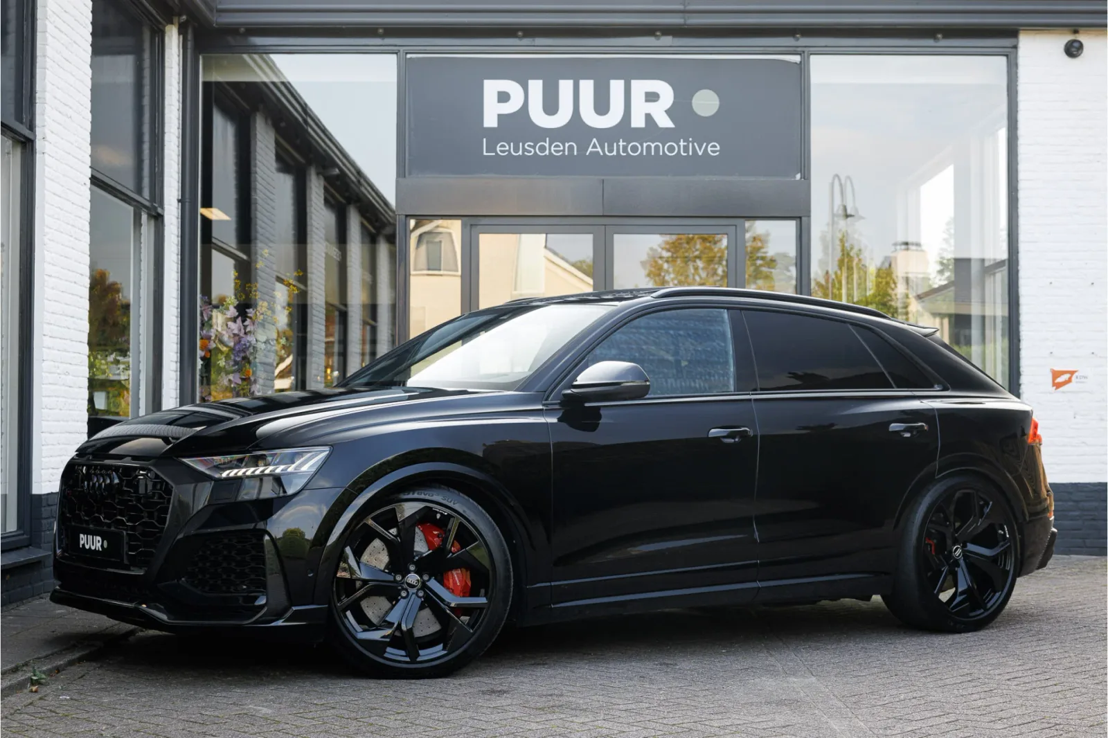 Audi RS Q8 (2020) — foto 1