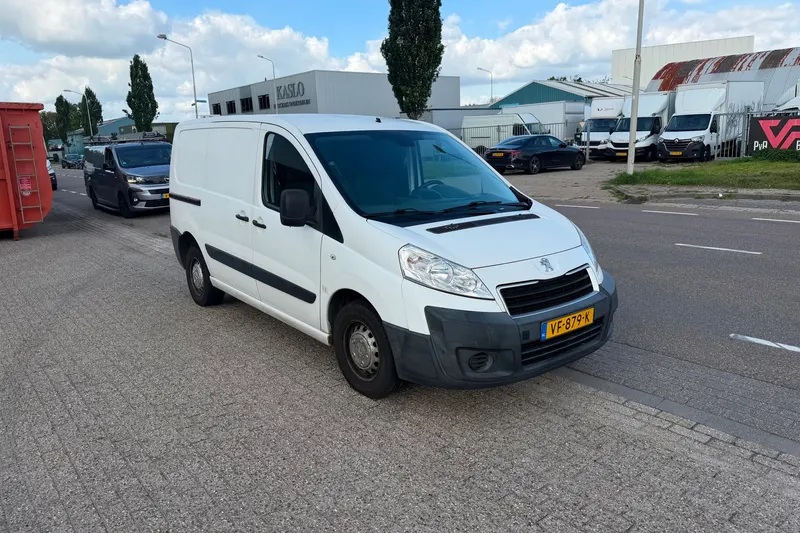 Peugeot Expert (2013)
