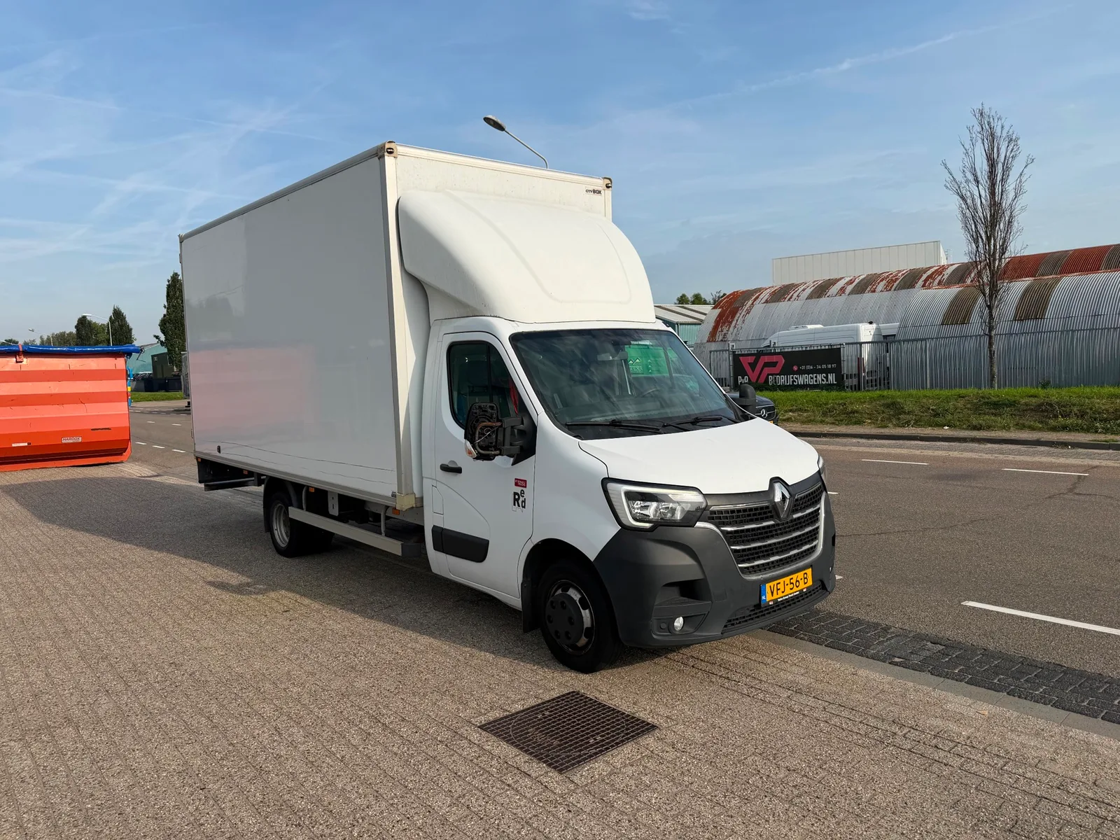 Renault Master (2020) — foto 1