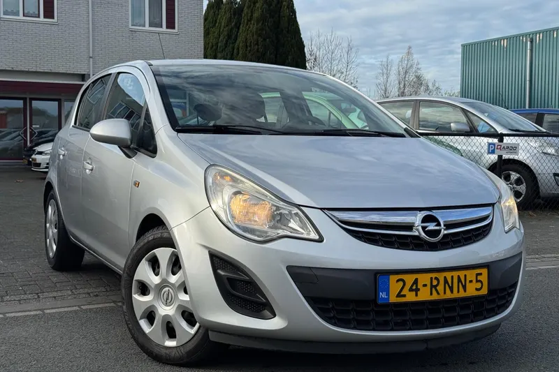 Opel Corsa (2011)