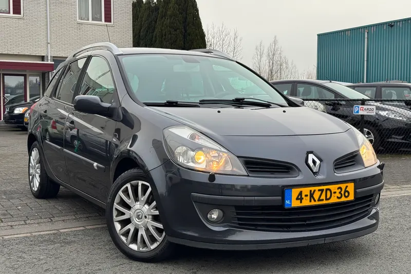 Renault Clio (2009)