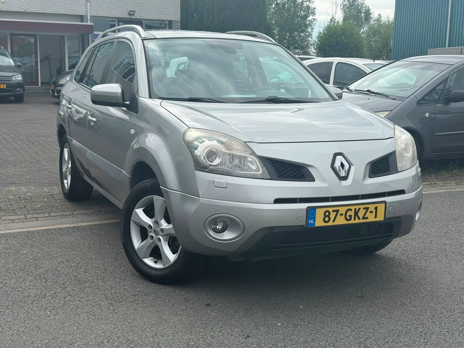 Renault Koleos (2008) — foto 1