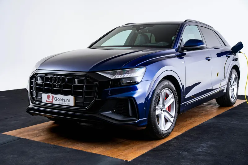 Audi Q8 (2022)