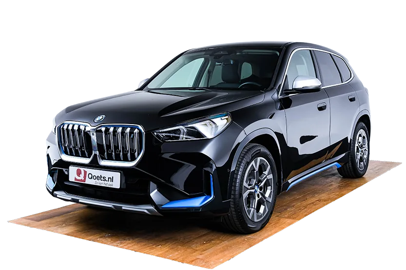 BMW iX1 (2024) — foto 1