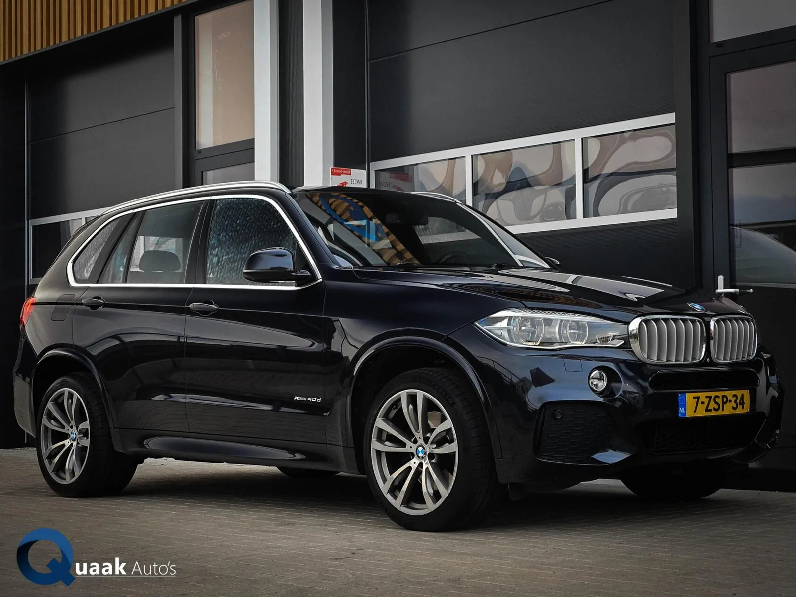 BMW X5 (2015) — foto 1