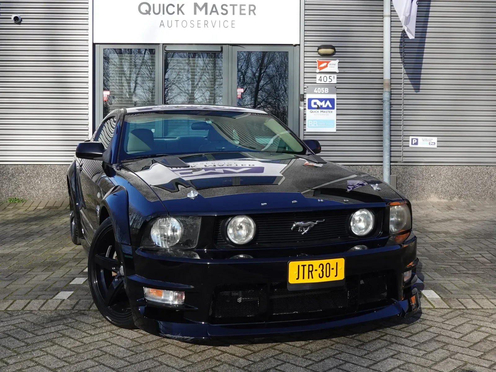 Ford Mustang (0) — foto 1