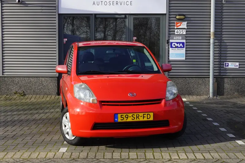Daihatsu Sirion (2006)