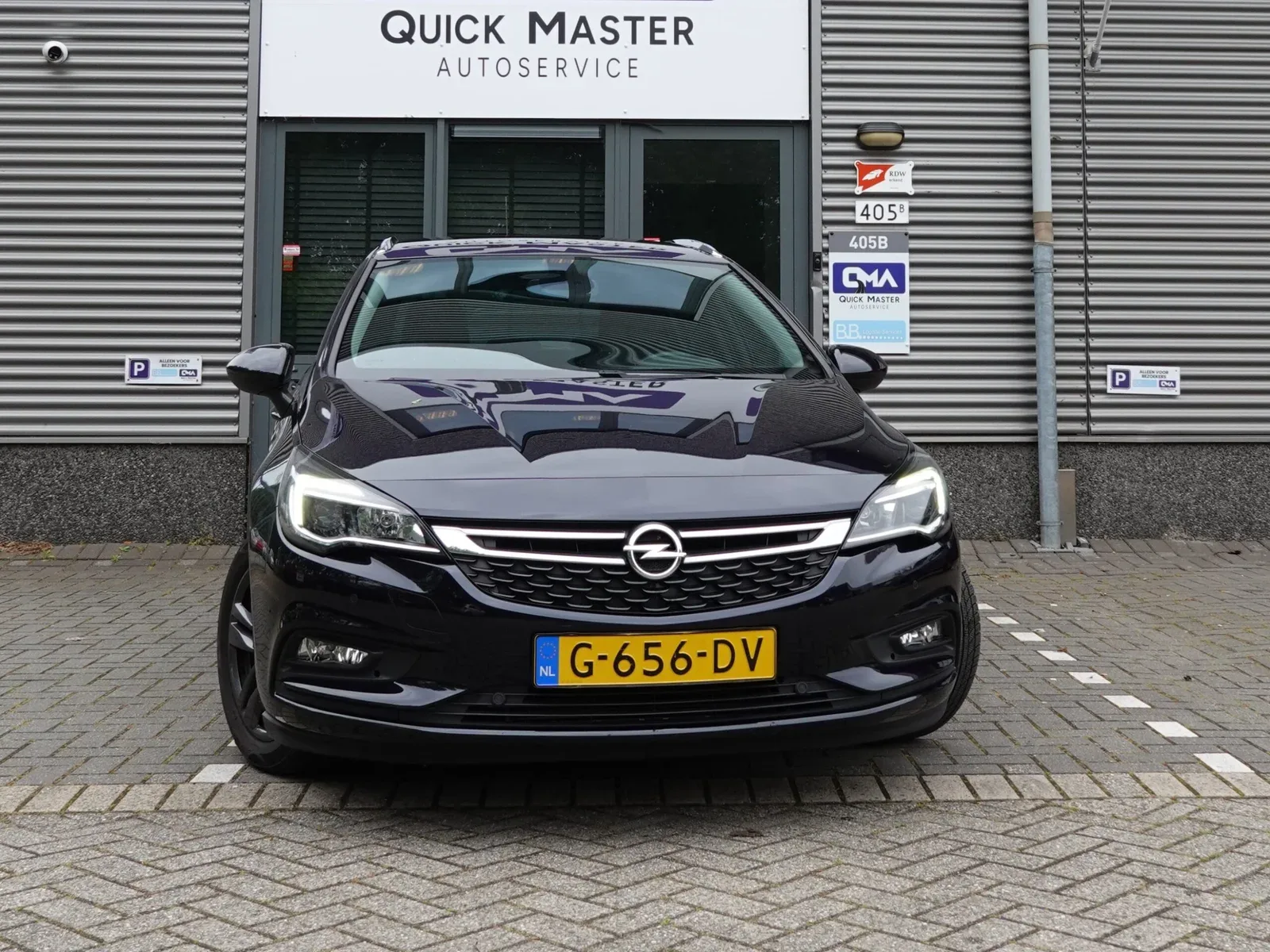 Opel Astra (2019) — foto 1