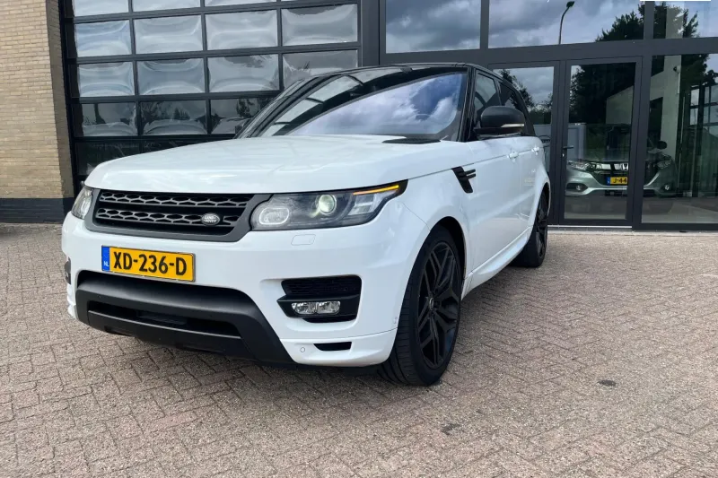 Land Rover Range Rover Sport (2015)