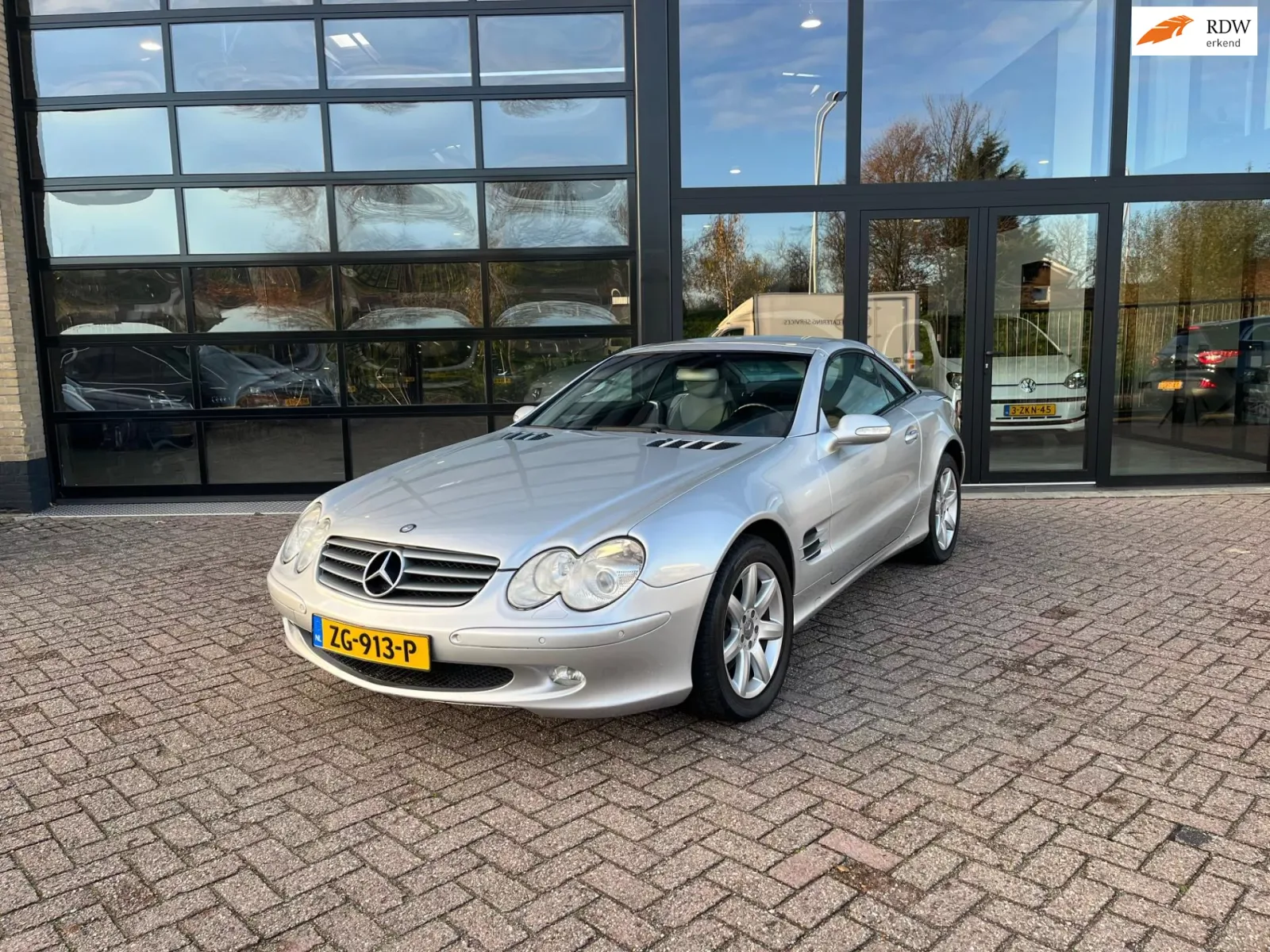 Mercedes-Benz SL-Klasse (2002) — foto 1