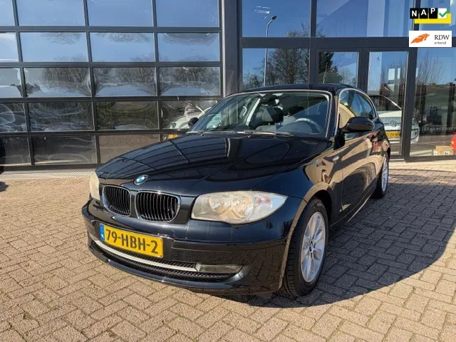 BMW 1-Serie (2008) — foto 1
