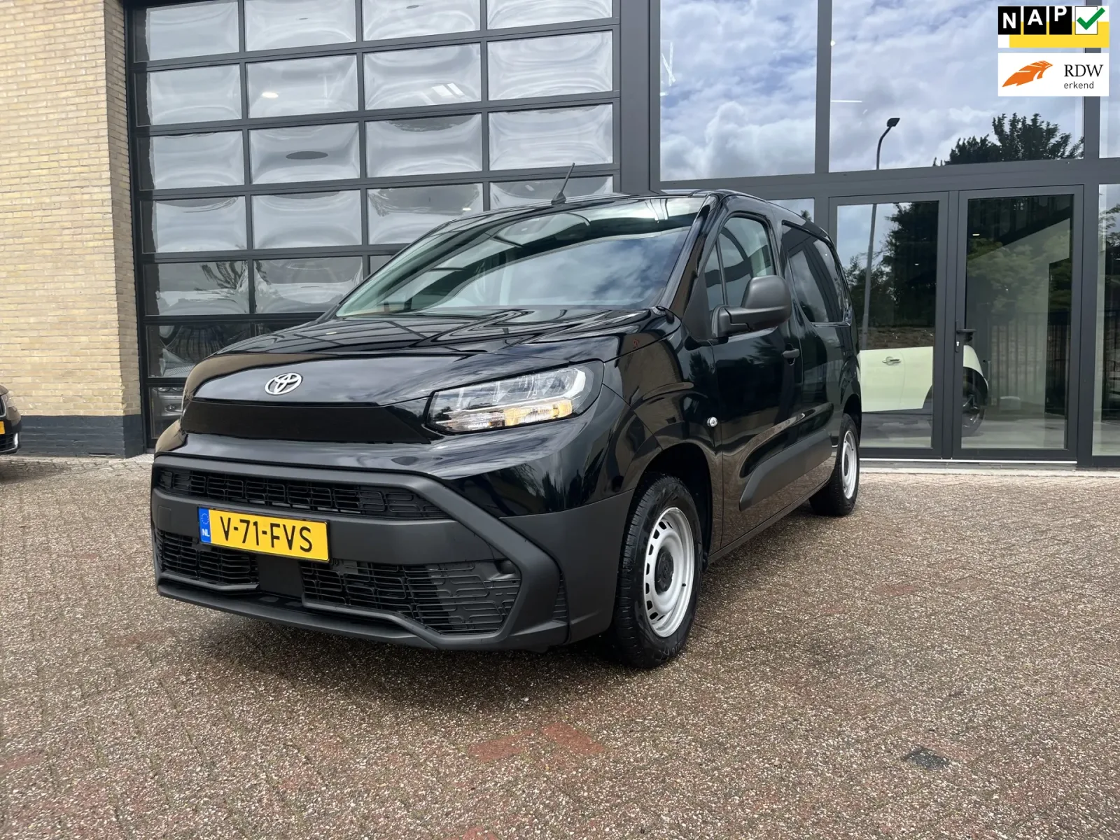 Toyota ProAce City (2024) — foto 1