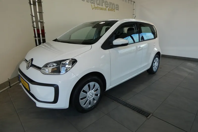 Volkswagen Up! (2018)