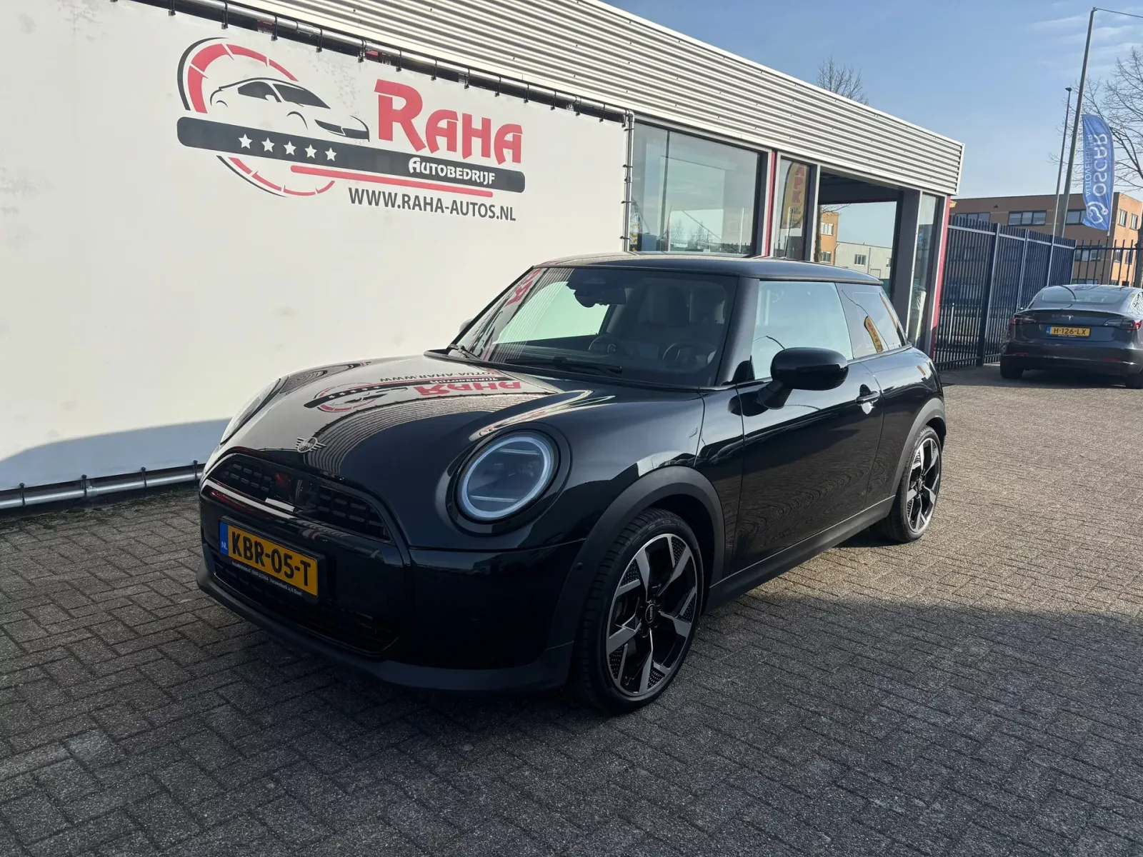 MINI Cooper (2025) — foto 1
