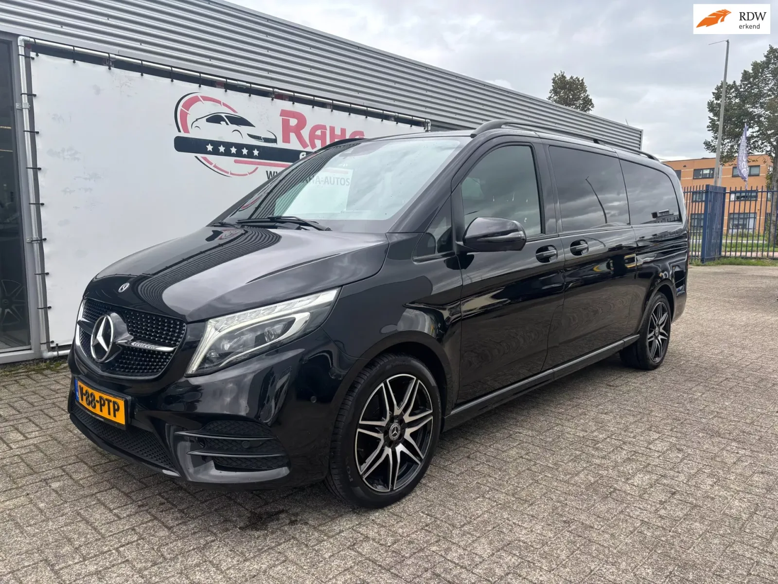 Mercedes-Benz V-Klasse (2022) — foto 1