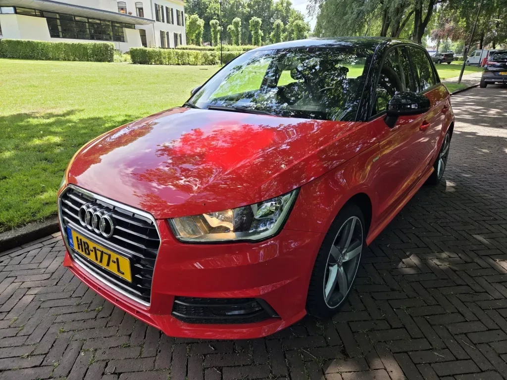 Audi A1 (2016) — foto 1