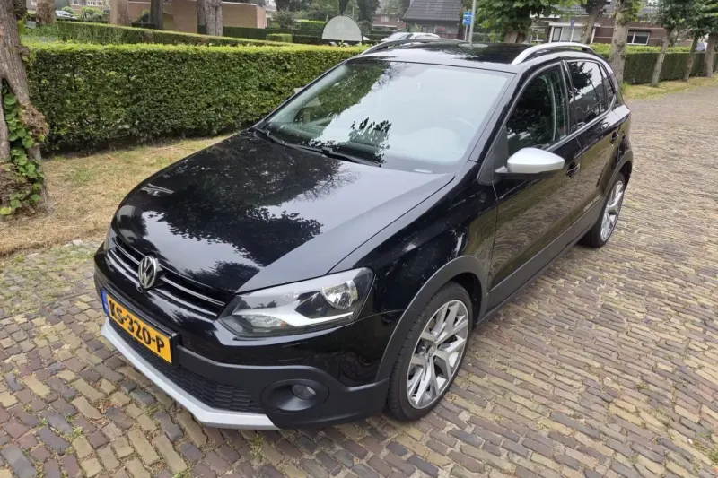Volkswagen Polo (2014)