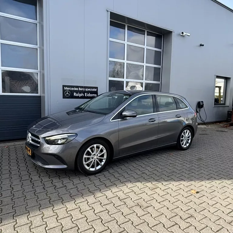 Mercedes-Benz B-Klasse (2019) — foto 1