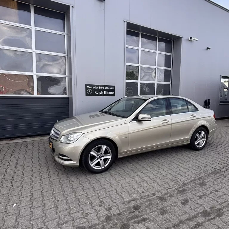 Mercedes-Benz C-Klasse (2012) — foto 1