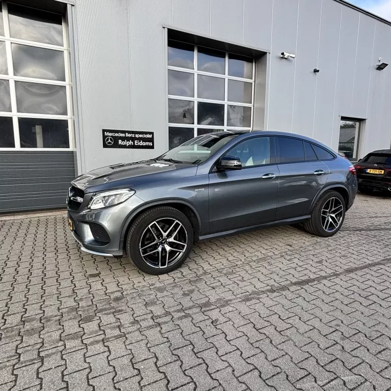 Mercedes-Benz GLE-Klasse (2017) — foto 1