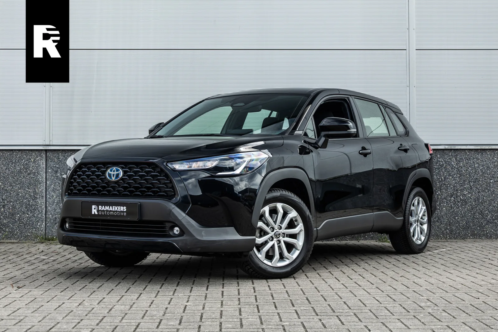 Toyota Corolla Cross (2023) — foto 1