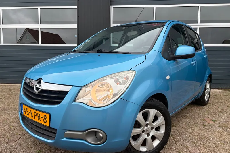 Opel Agila (2010)