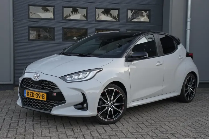 Toyota Yaris (2022)