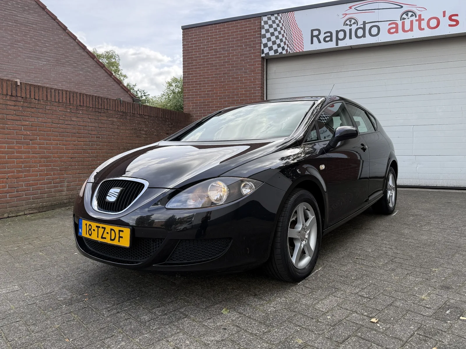 SEAT Leon (2007) — foto 1