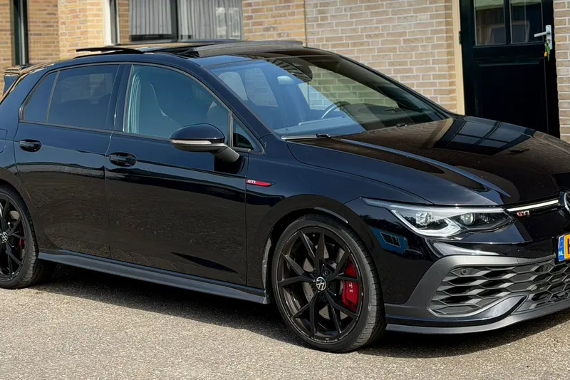Volkswagen Golf (2022)