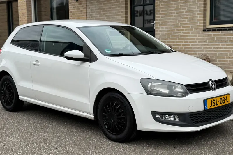 Volkswagen Polo (2012)