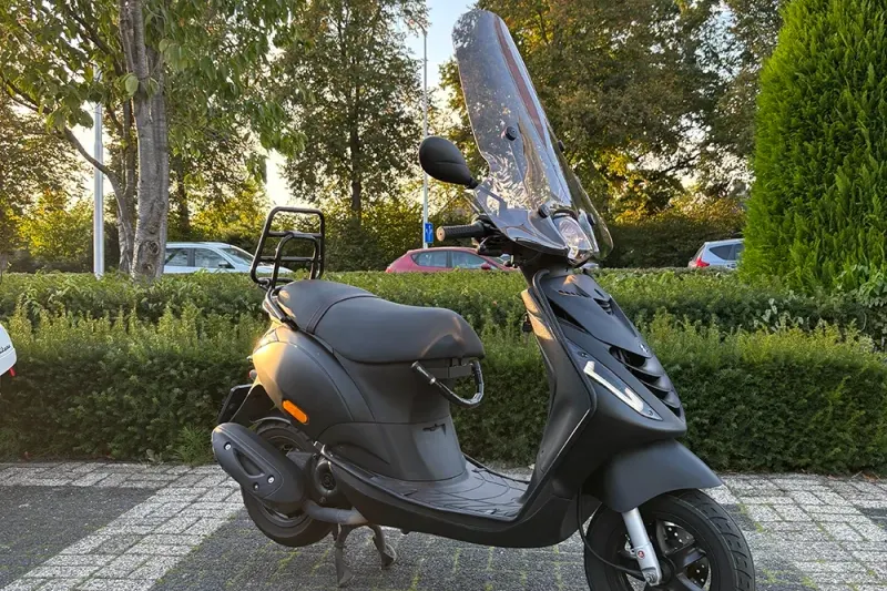 Piaggio Zip (2023)