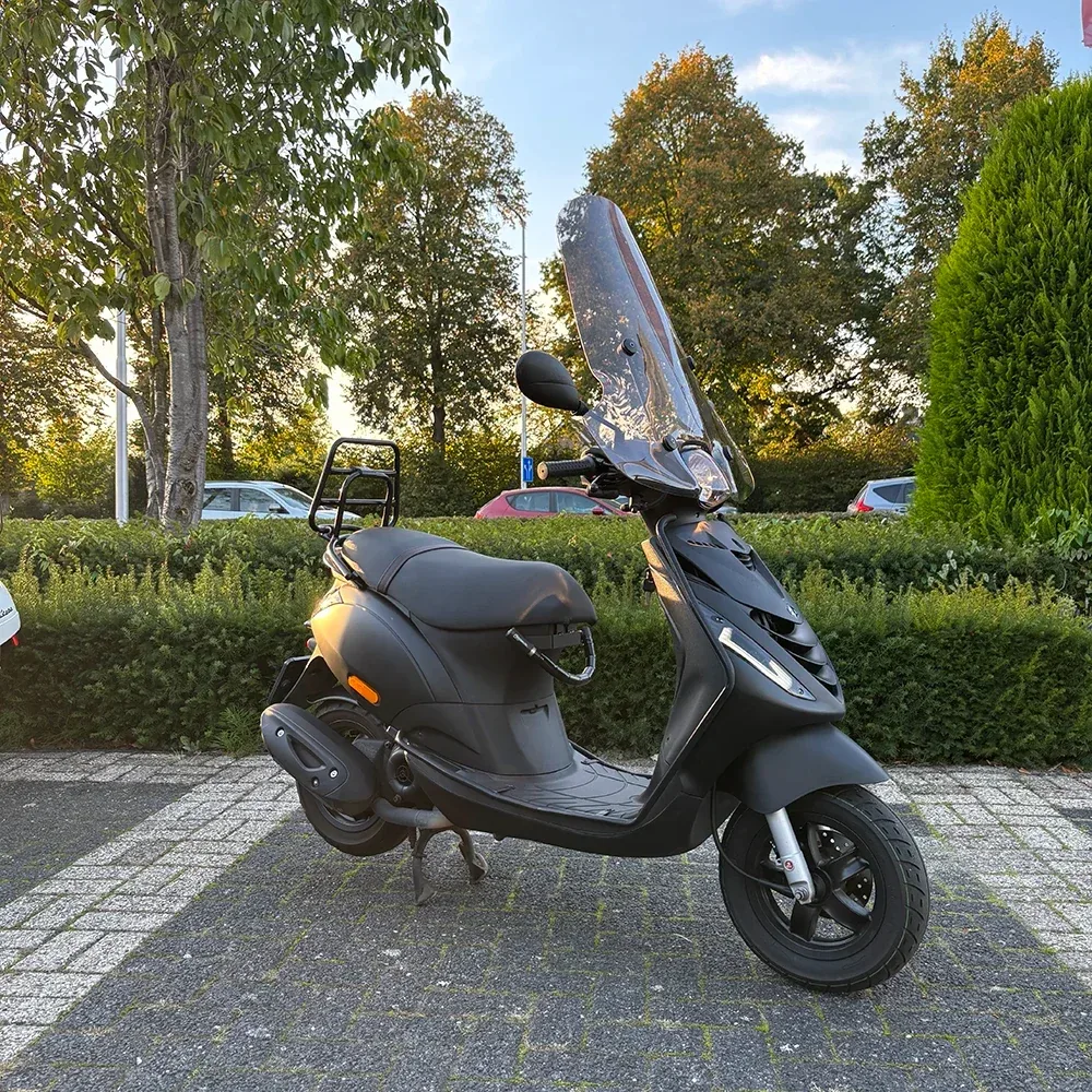Piaggio Zip (2023) — foto 1