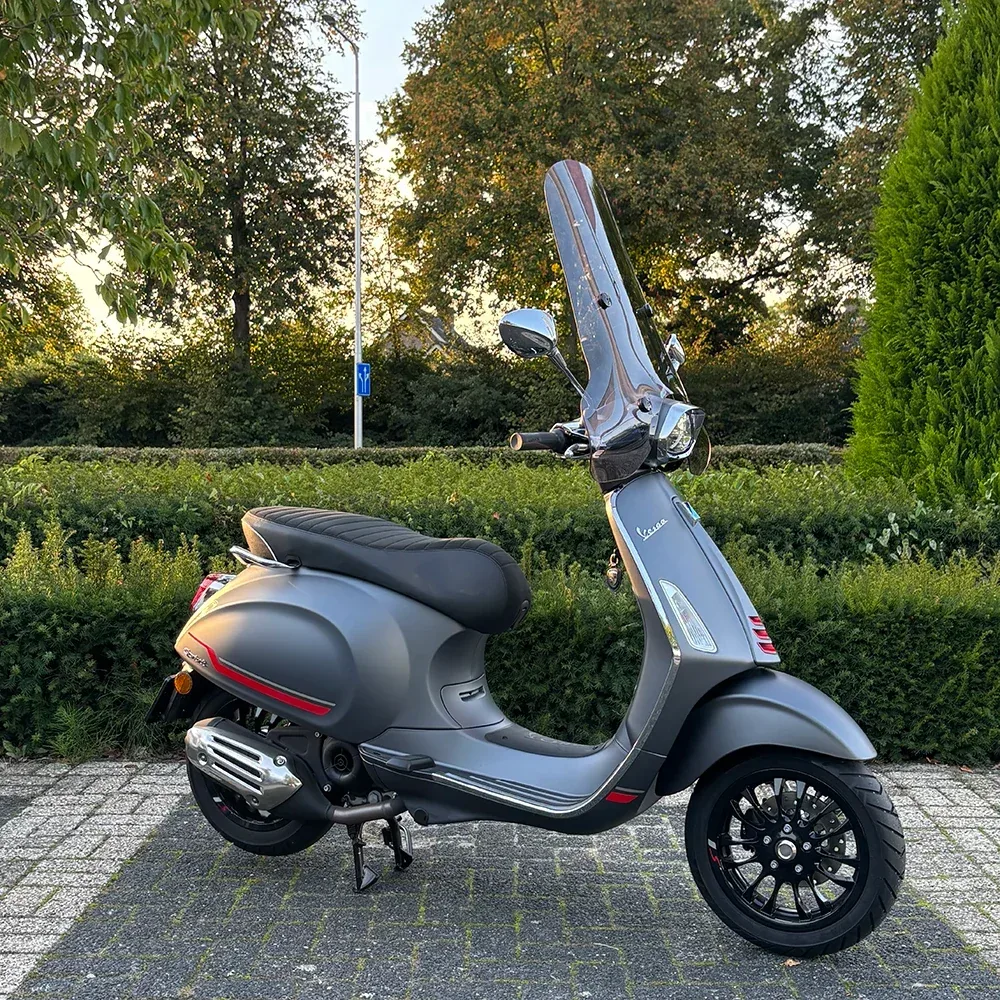 Vespa Sprint S (2021) — foto 1